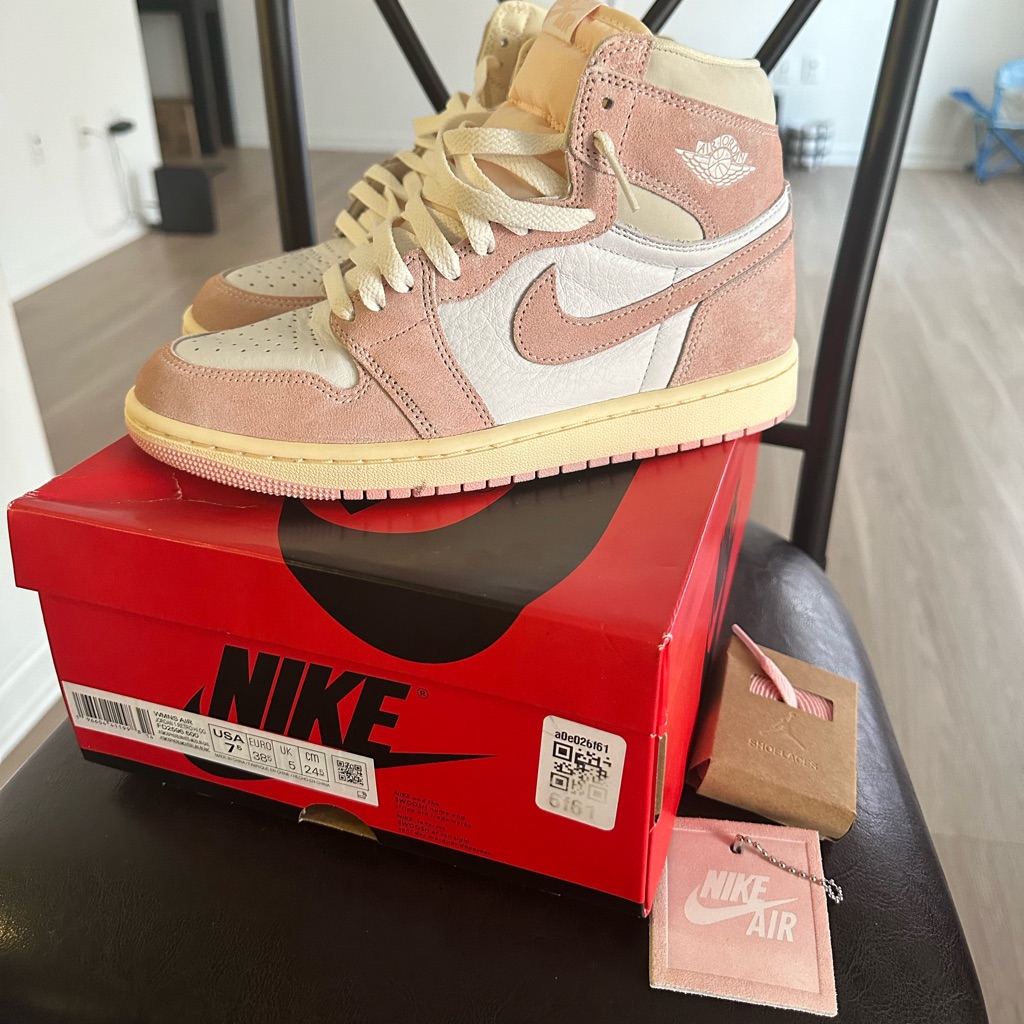 Air Jordan 1 Retro High Og ‘Washed Pink’